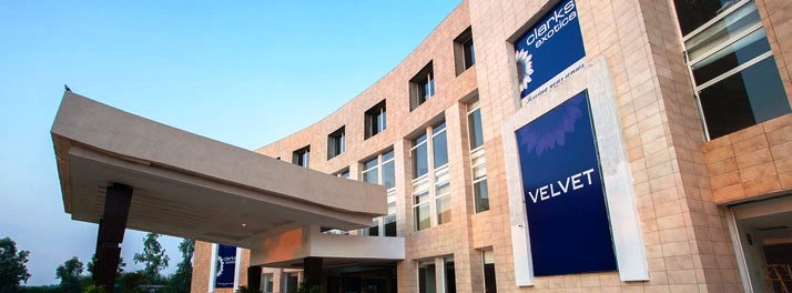 1492/Velvet Clarks Exotica - Zirakpur 02.jpg